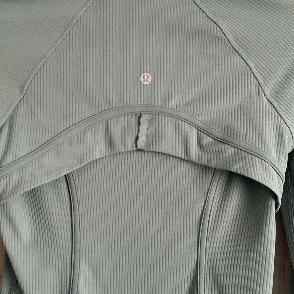 Lululemon Ribbed Cropped Define Jacket | Tidewater Teal | Size 6 - Picture 9 of 12